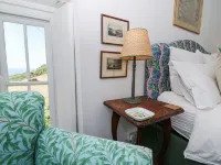 Dolwylan Cottage Hotels in Penbryn