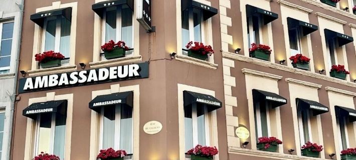 Ambassadeur Hotel - Cherbourg Port de Plaisance Hotele w: Manche