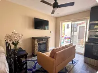 The Orchid, A Charming studio in San Pedro Hotel a San Pedro