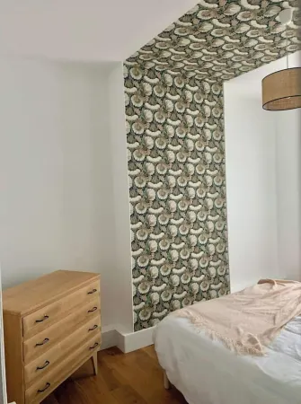 Champagne! Spacious apartment Отели рядом со станцией REIMS RAILWAY STATION