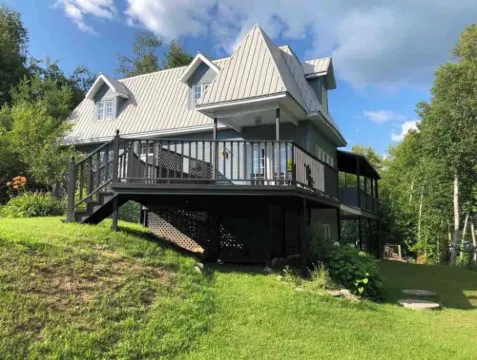 Little piece of paradise CITQ#308667 Hotels in Antoine-Labelle Regional County Municipality