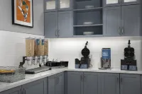 Homewood Suites by Hilton Birmingham-South/Inverness - breakfast
