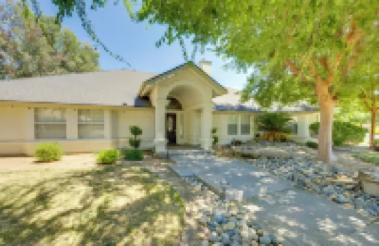 Billiards & Private Pool: Bright Clovis Home!