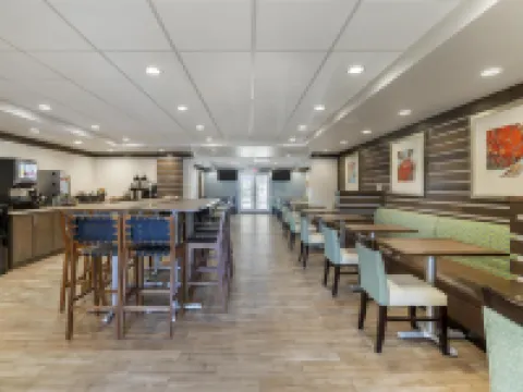 Best Western Plus Jekyll Island Hotels in Glynn County