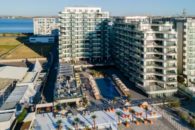 Crowne Plaza Constanta - Mamaia Beach Hotels near Oha Beach