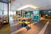 Premier Inn Newbury Town Centre (London Road)