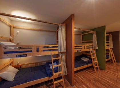 STAY＆SAUNA BEPPU ROJIURA / ロジウラサウナ