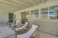 Near Catalina Hiking Trails: Mtn-view Home w/ Pool - Homestays