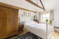 Buttercup Cottage, located in the gateway to Eden! Hotels in Par