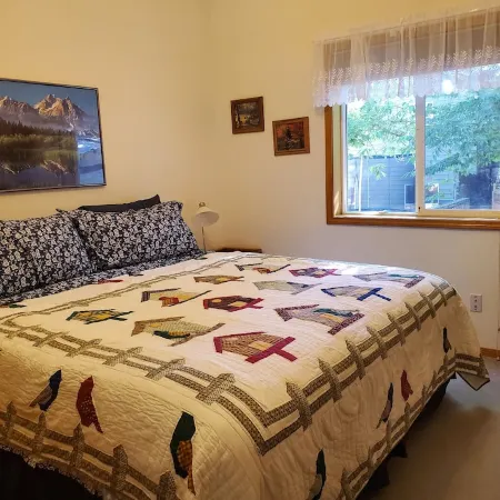 Gresham House: Your home away from home... A comfy, cozy corner of Gresham. Отели в г. Грешам