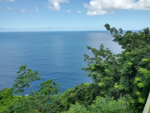 Robinson Crusoe Quartermaster Room Hotels in Castara