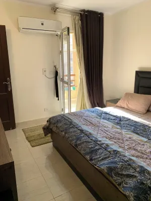 Apartment for rent. Hotel a Shubra Al Kheimah