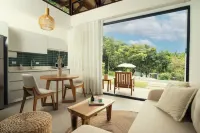 VIllas Turrú 402 fully equipped in Turrucares with shared pool and BBQ area.