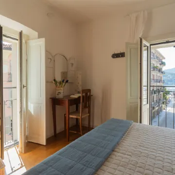 Linda Apartment 3 in Como