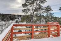Long Pine Home: 2 Mi to State Recreation Area - homestay