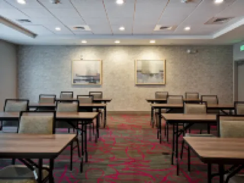 Home2 Suites by Hilton Birmingham Fultondale Hotels in Fultondale