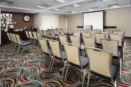 Hampton Inn & Suites Chicago Southland-Matteson Отели в г. Мони