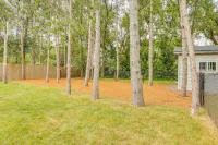 Beloit Home w/ Deck: 3 Mi to Health System Campus - bar
