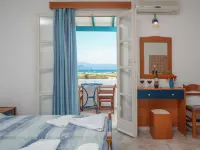 โรงแรม ทรี เลคส์ โรงแรมใกล้หาด Plaka Beach