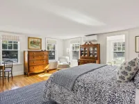Charm on Main Hotels in Brewster