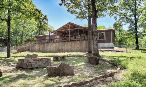 Accommodating up to 12 people w/3 bedrooms, 2 bathrooms & a super-sized firepit.