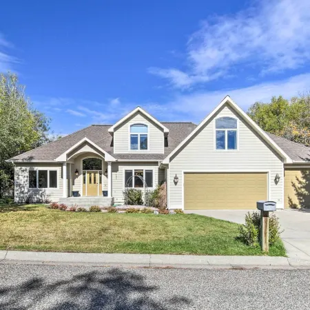 Large Home w/ Patio & Yard, 2 Mi to Downtown