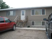 2-bedroom apartment in Underwood. Great monthly rates. 30 Day Minimum. Hotels in McLean County