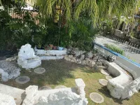 Spacious 6-bedroom house in lovely Christ Church with WiFi, AC