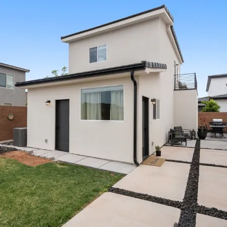 Charming 2-bedroom house Near Zion & Sand Hollow
