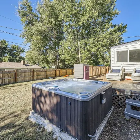 4BD - Hot Tub, BBQ, Games - 10 Mins to Olde Town