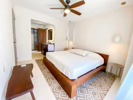 Luxury Apartment 50m from Beach in Bucerías w/ Balcony & Rooftop Garden