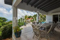 Beautiful 6 Bed-rooms Villa at Dawn Beach