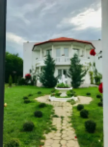 YOUness WELLness Clinic & Retreats Hotéis em 