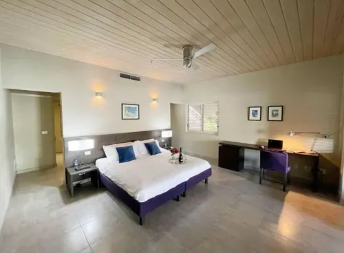 South Point Suite 303 beach front Hotels in Liberta