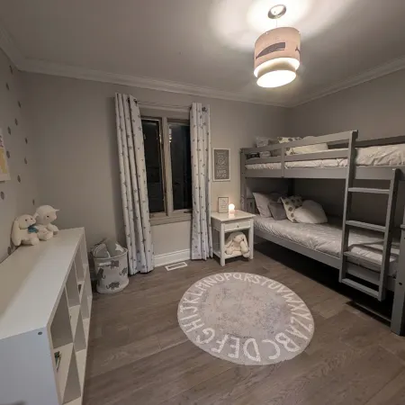 Country Caledon Charm your private oasis, your home away from home.