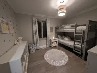 Country Caledon Charm your private oasis, your home away from home.