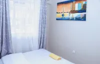 Lovely 3 bedroom apartment, with wifi , free parking and Netflix Hotels in Kisii
