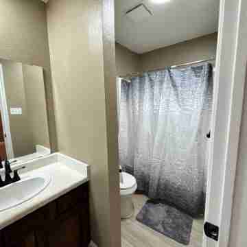 1BR Hideaway • Calm & Private Rooms