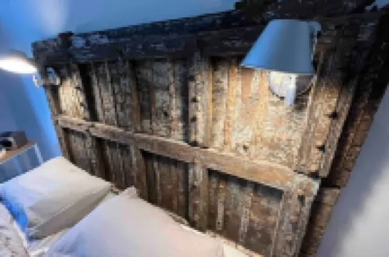 Ferienwohnung Burghof 3 + Balkon + Radparkplatz