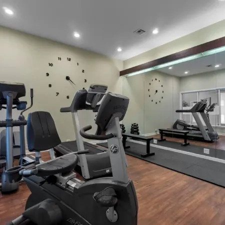 Luxe Condo in Norwich Less Than 3 Minutes From Mohegan Sun