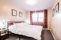 Great suburban location! Perfect for solo or couple travelers