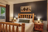 Scenic Kettle River Cabin - Hike, Sauna, Kayaks & More-Your Next Retreat Awaits!