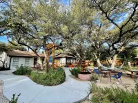 Lake Travis Home, waterfront property, 4 bed 3 bath, Austin