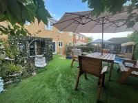 Romantic Swiss Cabin Hideaway & Hot Tub Spa Pool