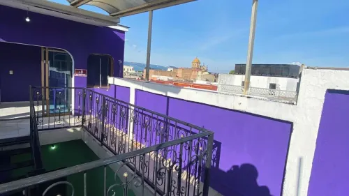 Hostel 1 block from downtown tequila with games room and bar.