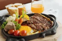 Bamboo Riverside Boutique Hotel - breakfast