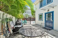 Conch Cottage 1 Bedroom Villa by RedAwning