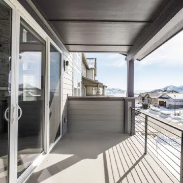 Newly constructed 4 bedroom in Deer Springs.