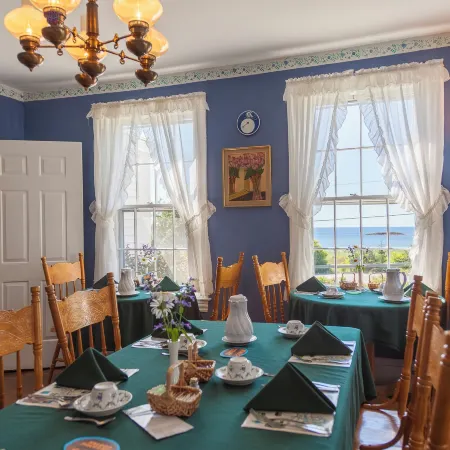 Acadia Oceanside Meadows Inn