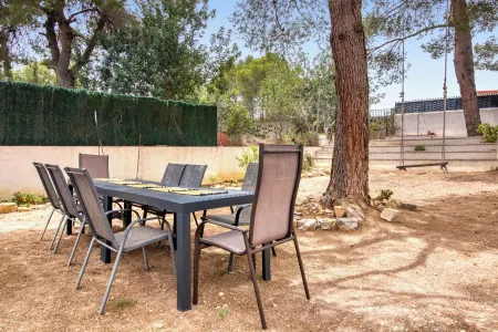 Villa with swimming pool and BBQ in the heart of nature near Valencia 25min